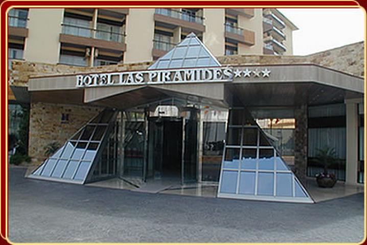 Fotos de HOTEL LAS PIRÁMIDES 4 ****