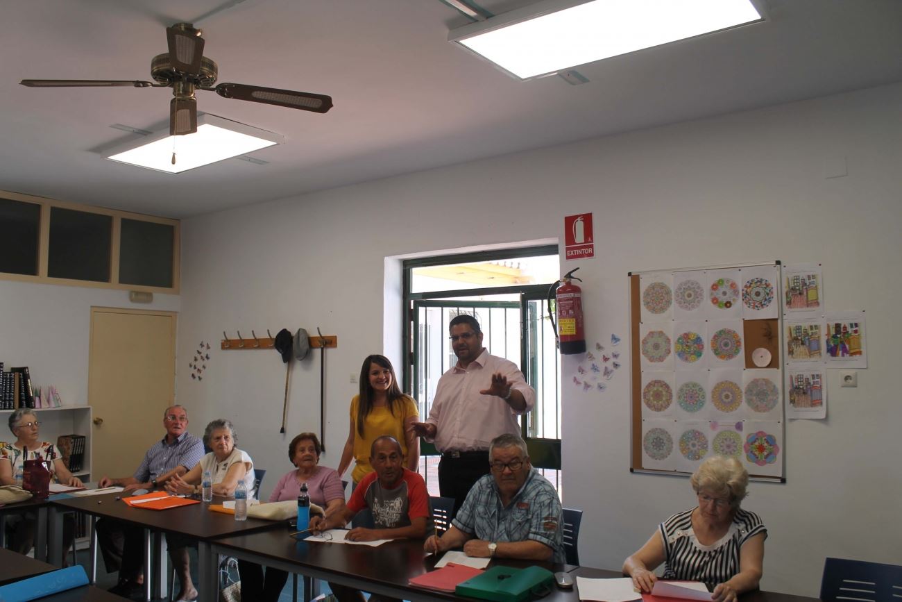 Energy and Efficiency invests around € 3,000 to improve lighting in the Retirement Home located in Las Lagunas